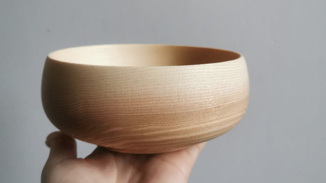 Écoresponsabilité et haute gastronomie : pourquoi opter pour des arts de la table en bois ?