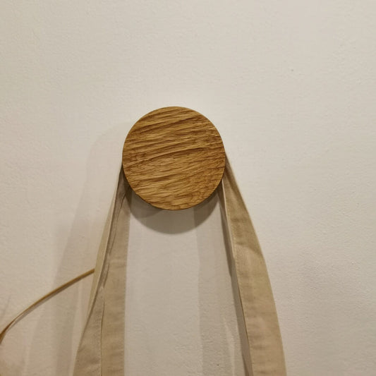 Le portemanteau mural en bois