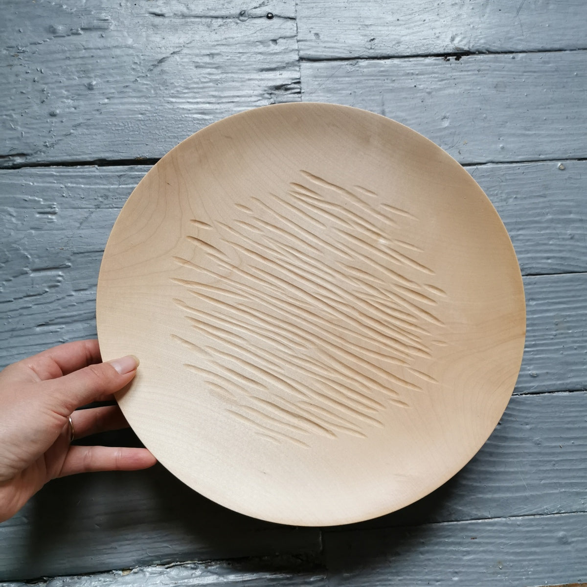 Plat fond sculpté - érable